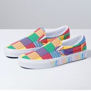PRIDE CLASSIC SLIP ON MULTI TRUE WHITE size 10.5 mens